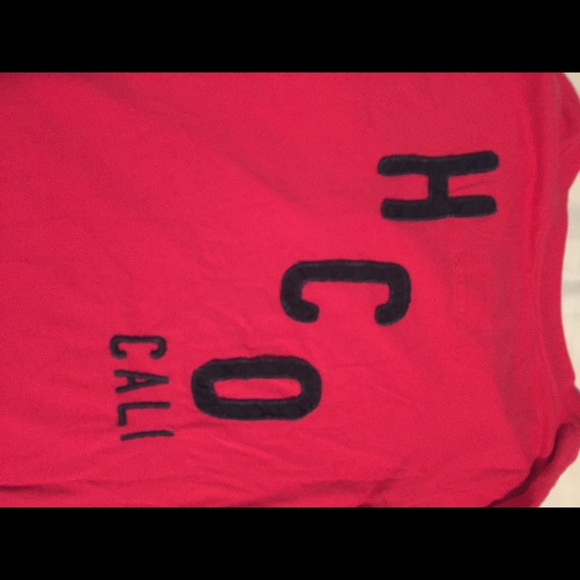 Red long sleeve Holliser - Picture 3 of 4